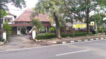 Gambar 1 RUMAH STRATEGIS JL. TRUNOJOYO , BANDUNG