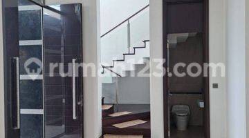 Gambar 3 RUMAH MOZART GOLF ISLAND 8x20 MINIMALIS 3 LANTAI