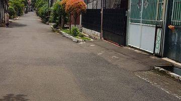 Gambar 3 Rumah besar layak huni  jalan lebar murah