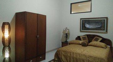 Gambar 4 Rumah Mewah Full Furnished Siap Huni  di Kranggan Cibubur