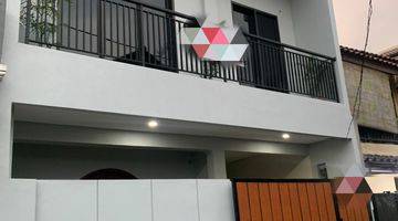 Gambar 1 Jarang ada!! Rumah Baru siap huni dekat MRT Blok A, Gandaria Utara Kebayoran Baru Jakarta Selatan