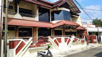 Gambar 1 Rumah 2 Lantai DI Daerah Taman Seroja Timur