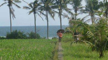 Gambar 2 Beach front Land at Tabanan Bali