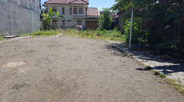 Gambar 1 Tanah pekarangan bagus di Banguntapan, lokasi dekat Ring Road Timur dan Dealer Toyota Nasmoco, cocok untuk perumahan kecil atau hunian pribadi.