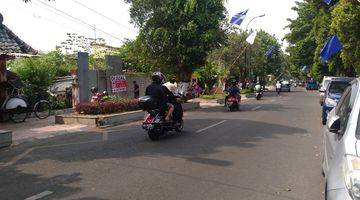 Gambar 3 Tanah Pinggir Jalan Gayam Dekat Stadion Mandala Krida