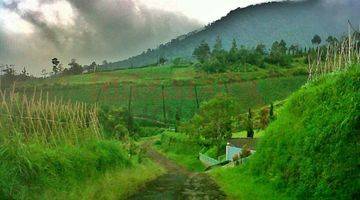 Gambar 1 Tanah lembang Bandung barat view gunung dan kota