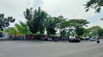 Gambar 1 Lahan padat Babatan Unesa. Surabaya Barat . 