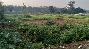 Gambar 1 Lahan luas cocok utk rumah tinggal dan kebun