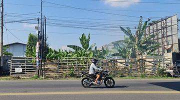 Gambar 4 Dijual Tanah Pinggir Jalan Daerah Colomadu Karanganyar Solo