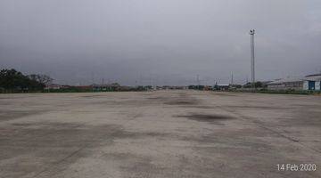 Gambar 1 Tanah Open Yard