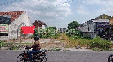 Gambar 2 TANAH / KAVLING DI BELAKANG AMBARUKMO PLAZA