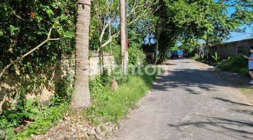 Gambar 2 TANAH KOSONG LOS PANTAI TEGAL BESAR KLUNGKUNG BALI