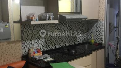 Dijual Cepat Apartemen 2BR Semi Furnished