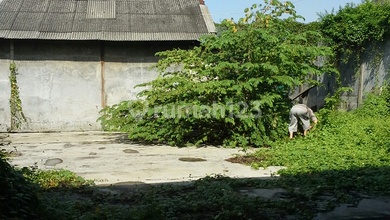 strategis letak pinggir jalan raya kapuk kamal sangat cocok untuk bangun gudang