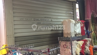 Kios Pusat Grosir Cililitan 2 pgc2 Lantai 1