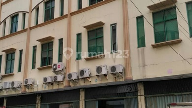 Ruko Cantik Lokasi Ciamik Dekat Toll