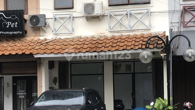 RUKO SEKTOR 7 BSD LOKASI STRATEGIS,2 LANTAI, LINGKUNGAN SUDAH RAMAI