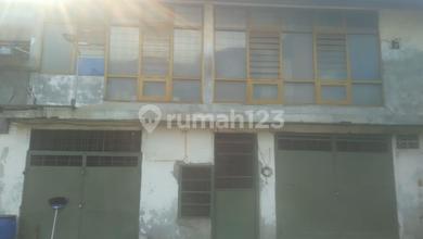 Gudang bekas pabrik di jl. Kayu besar - Tegal Alur Kalideres-Jakarta Barat