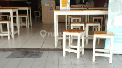 Ruko 2 Lantai Lokasi Bagus di Pasar Laris Taman Surya