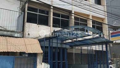 Ruko 3 Lantai di Pintu Air Bisa Ijin Komersial