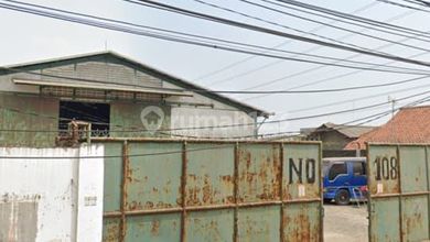 Eks pabrik kayu di Marunda 