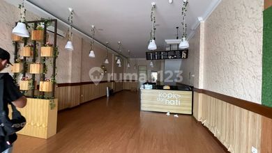 Termurah! Jual Ruko Second Siap Pakai Semi Furnished untuk Usaha Anda di Pantai Indah Kapuk
