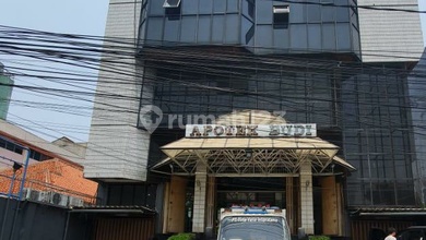 Gedung siap pakai di jl Mangga Besar Jakarta 