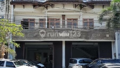 Ruko Gandeng 4 Di Jl Gatsu Timur Denpasar