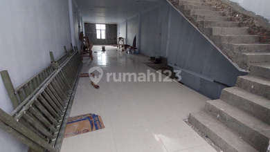 Ruko Muara Katang Disewakan Letak Strategis Pinggir Jalan Raya