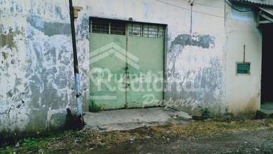 Gudang di Lik Genuk , Semarang Yl 4169 