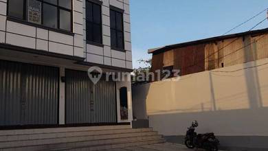 RUKO tiga lantai gandeng tiga luas 328 di pondok kelapa baru renov siap pakai strategis