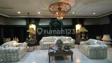 Termurah! Jual Ruko Second Siap Pakai Semi Furnished untuk Bisnis Anda di Sawah Besar