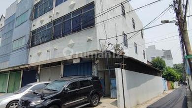 Ruko hoek di balikpapan jakpus