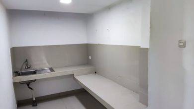 Rumah modern dengan Lahan 135 m2 Daerah Cengkareng, Jakarta Barat