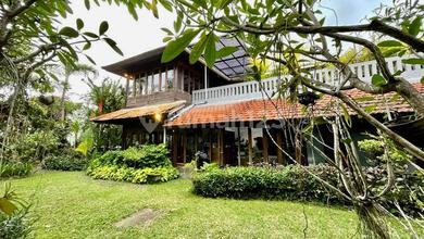Dijual rumah Mewah di Padangsambian Kaja, Denpasar - LT 614m²