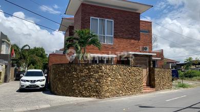 Rumah Area Premium Denpasar Selatan, Denpasar - Harga Terbaik 3,5 Miliar