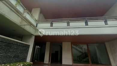 Rumah Modern area Setiabudi, Bandung, Luas 399 m2