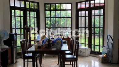 Jual Rumah Siap Huni di Warung Buncit, Jakarta Selatan, LT 596 m2