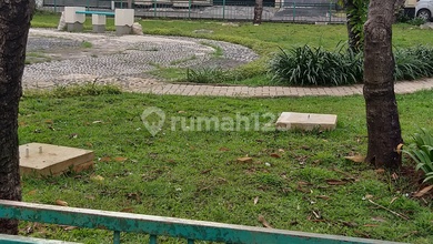 Kesempatan Langka, rumah Prestisius di Duren Sawit, Jakarta Timur, LB 250m²