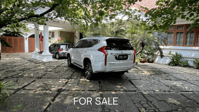 Jual Rumah Siap Tinggal area Kemang, Jakarta Selatan, Luas 1373 m2