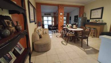 Rumah Modern LT 680 Jual di Geger Kalong, Bandung