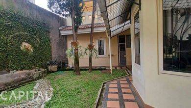 Jual Rumah Megah LT 349 m2 Area Tubagus Ismail, Bandung