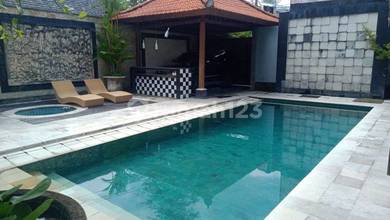 Rumah Mewah di Umalas, Badung, 3 Kamar Tidur, LT 417m²