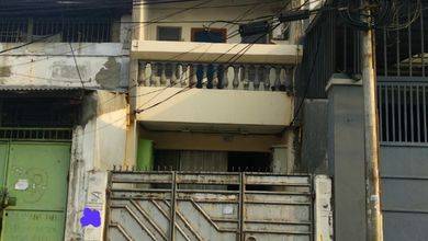Jual Rumah Siap Tinggal area Tambora, Jakarta Barat, Luas 271 m2