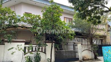 Dijual rumah vila kapuk mas 