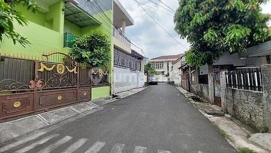 Jual Rumah Megah Luas 90 m2 di Cawang, Jakarta Timur