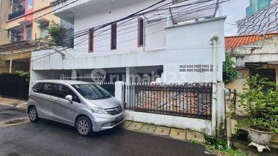 Best Price Setiabudi, Rumah Hitung Tanah, Lokasi Strategis, Lt 212 M2