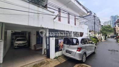 Setiabudi, Lt 212 M2, Rumah Hitung Tanah, Lokasi Strategis