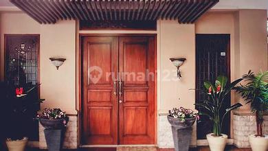 Jual Cepat Rumah Mewah area Batununggal, Bandung, LT 750 m2