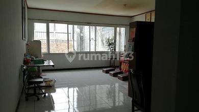 Rumah Mewah di Asia Afrika, Bandung, 5 KT, LT 558m²